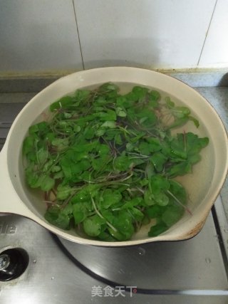 Stir-fried Radish Seedlings recipe