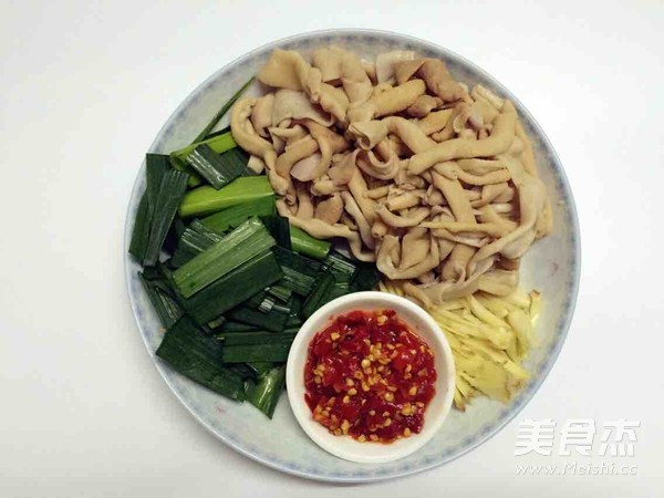 Stir-fried Duck Intestines with Chili recipe