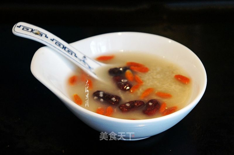 Black Millet Porridge with Red Dates and Wolfberry recipe