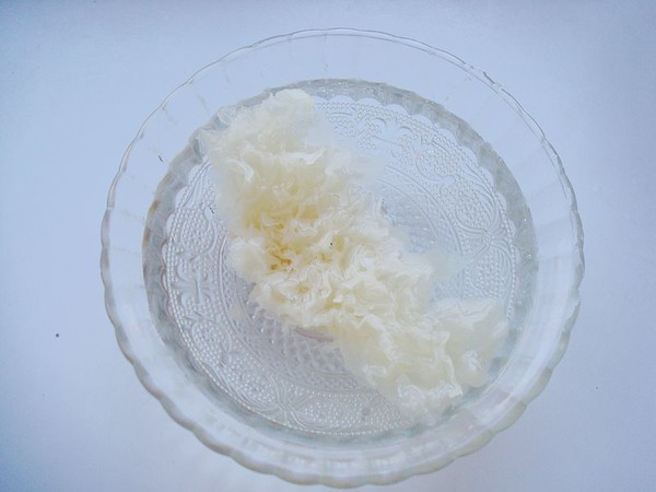 Apple Tremella Soup recipe