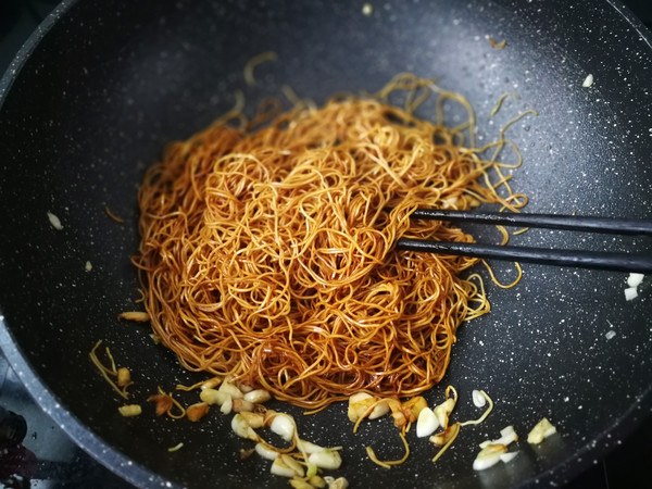 #福寿安康# Fried Noodles with Soy Sauce recipe