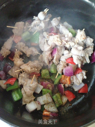 Stir-fried Meat Dishes Give A Barbecue Taste-toothpick Lamb recipe