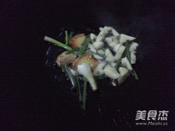Stir-fried Clams recipe