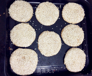 Exquisite Breakfast Protagonist-sesame Sauce Biscuits recipe