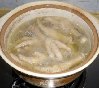 Homemade Pickled Chicken Feet recipe