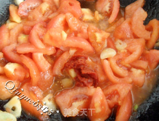 [hebei] Fungus Tomato Fish Soup recipe