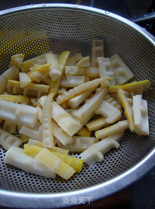 Braised Bamboo Shoots with Brewed Oil recipe