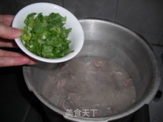 Mommy Baby's Blood-enriching and Cold-preventing Porridge-pork Liver and Lean Meat Porridge recipe