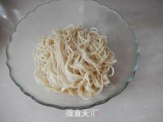 Open Onion Oil Noodles recipe