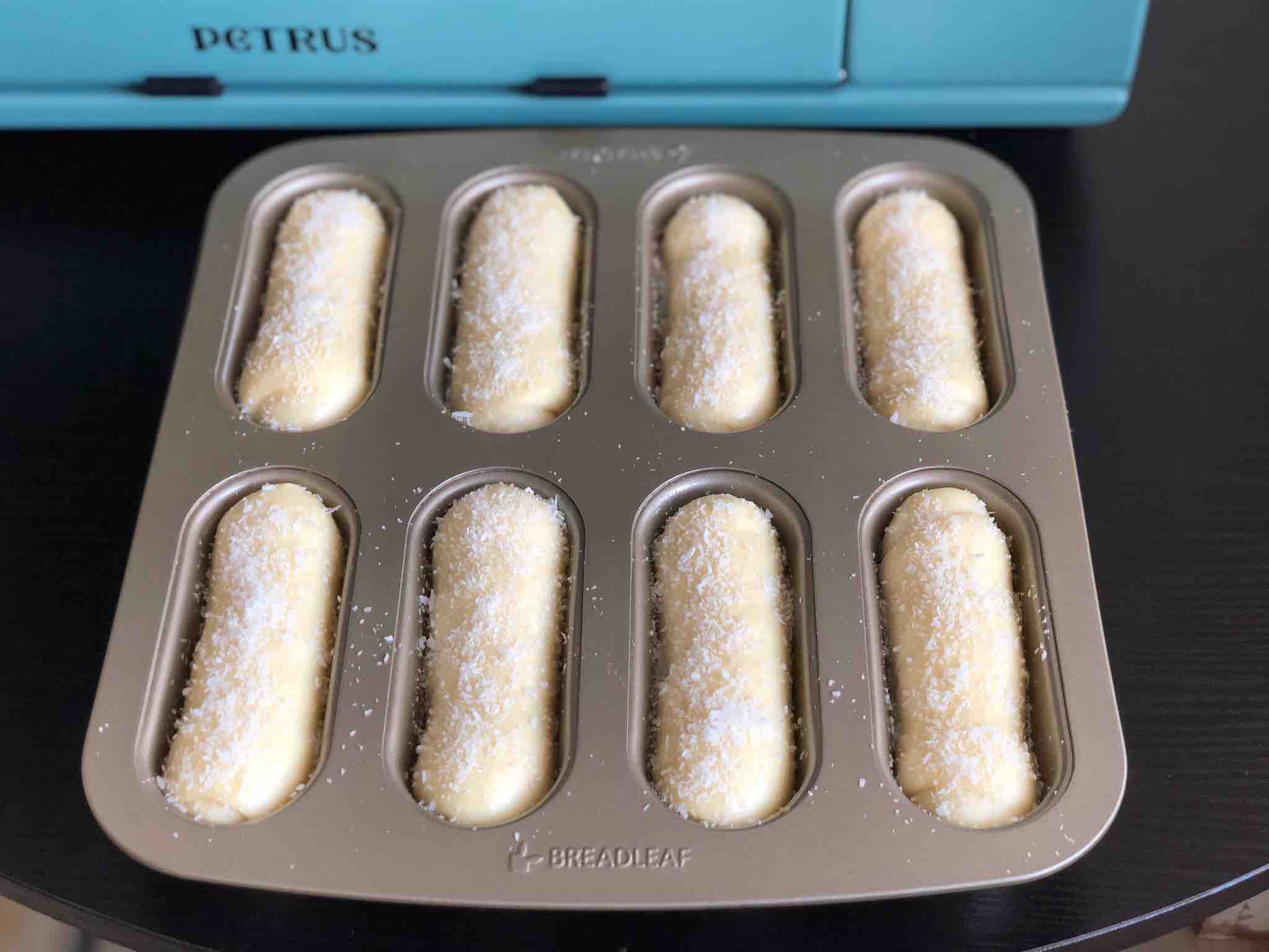 Coconut Bread Roll recipe
