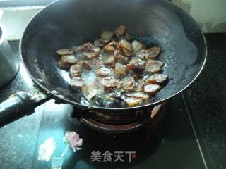 Stir-fried Garlic with Bacon and Sausage recipe