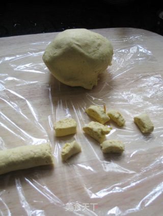 Milk Sweet-scented Osmanthus Pumpkin Balls---the Sweetness of Autumn recipe
