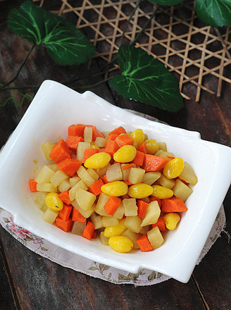 Stir-fried Sweet Potatoes with Ginkgo Carrots recipe