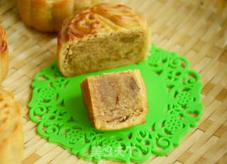 Kumquat Lotus Seed Paste Mooncakes recipe