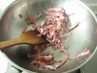 Stir-fried Thousand Pieces of Bacon and Celery recipe