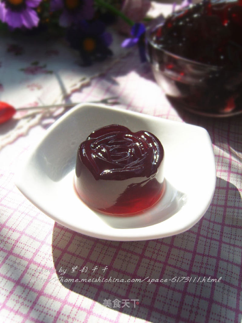 Woman's Beauty Dessert-mulberry Jelly recipe