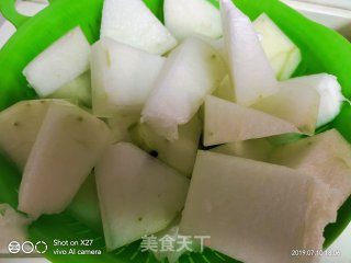 Stewed Winter Melon with Tube Bone recipe