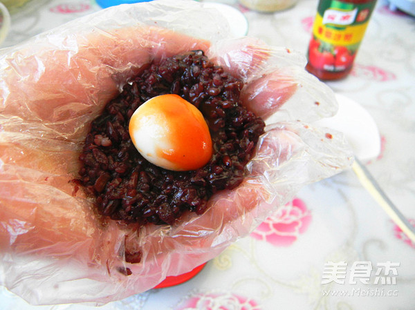 Delicious Egg Rice Ball recipe