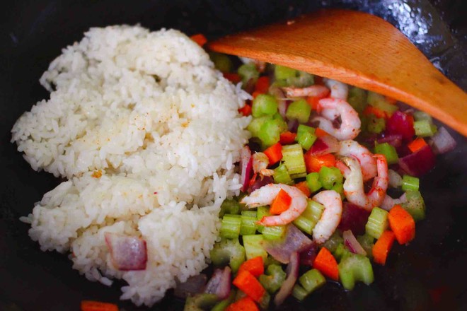 Fried Rice with Shrimp, Celery and Egg recipe