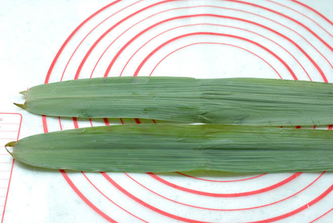 Traditional Red Date Zongzi recipe