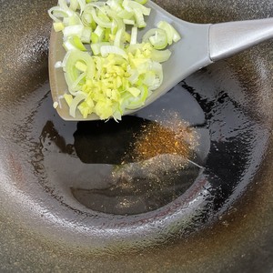 Homemade Small Stir-fried Beef (tender and Delicious) recipe