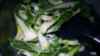 Stir-fried Rape with Shrimp Skin and Lily recipe