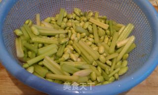 Green Peas and Celery recipe