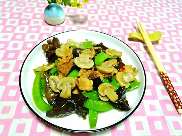 Stir-fried Snow Peas with Mushrooms recipe