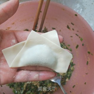 Three Fresh Wontons recipe