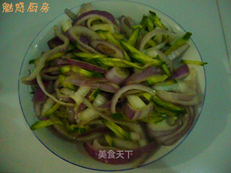 Cold Onion Shreds recipe