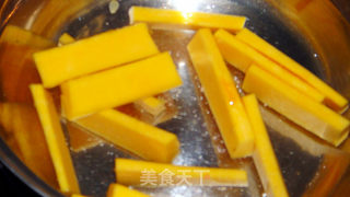 Baked Pumpkin with Salted Egg Yolk recipe