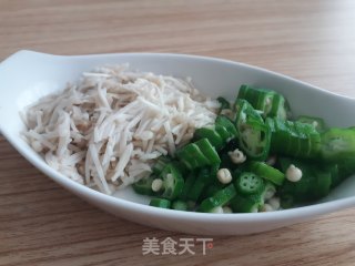 Japanese Style Cold Noodles with Enoki Mushroom and Okra recipe