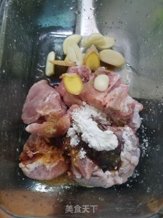 Braised Pork Ribs with Carrots and Potatoes recipe