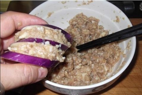 Hakka Fried Stuffed Eggplant recipe