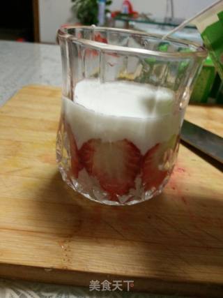 Strawberry Yogurt recipe