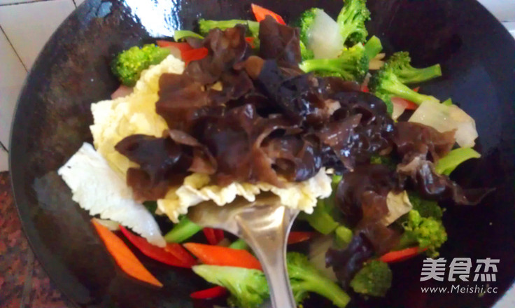 Seasonal Stir-fried Vegetables recipe