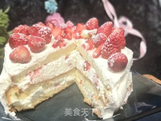 Strawberry Cream Cake recipe