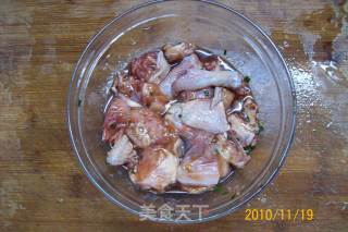 【autumn and Winter Green Shield】--- "scrambled Pigeon with Garlic and Fresh Shells" recipe