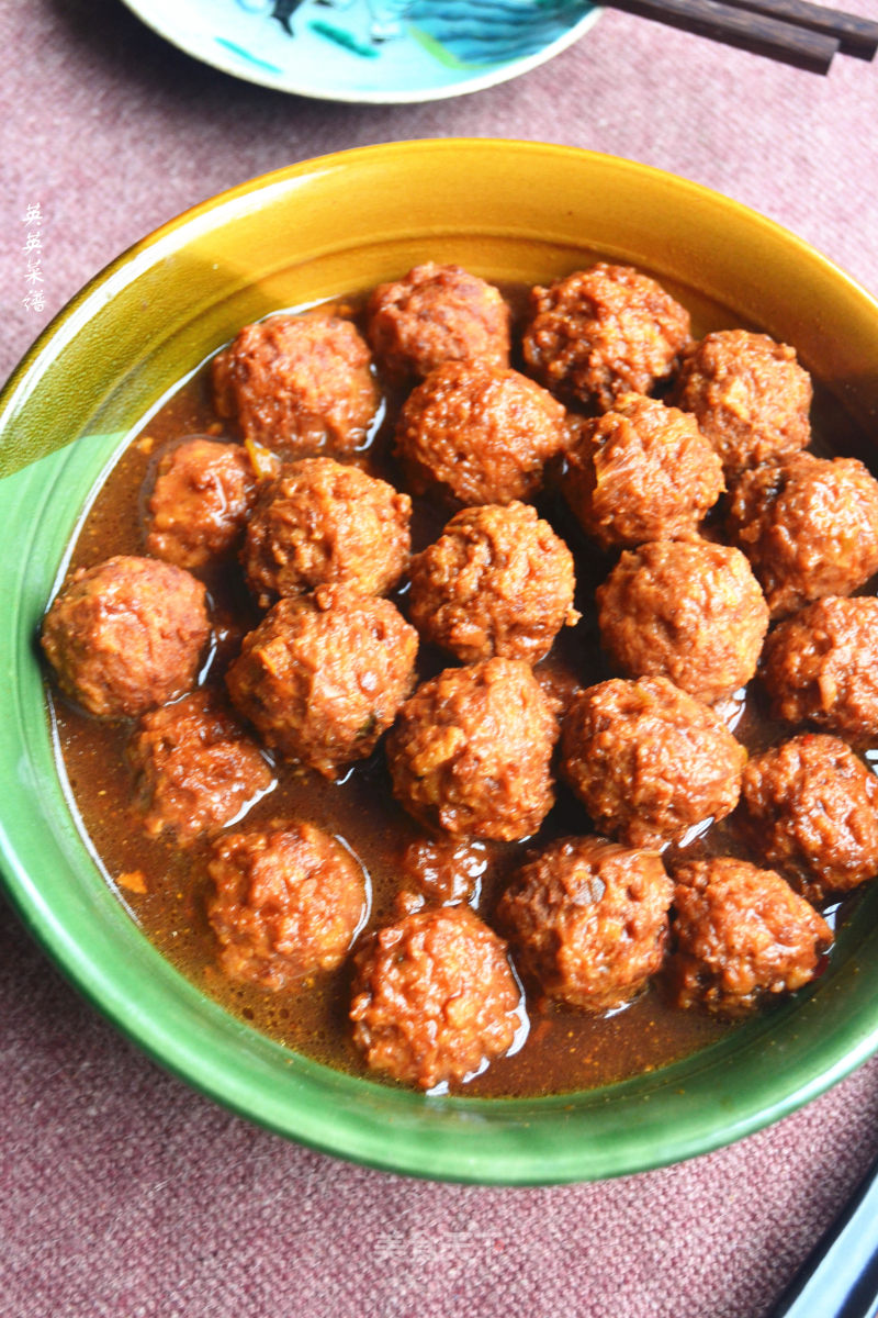 Home-style Stewed Meatballs