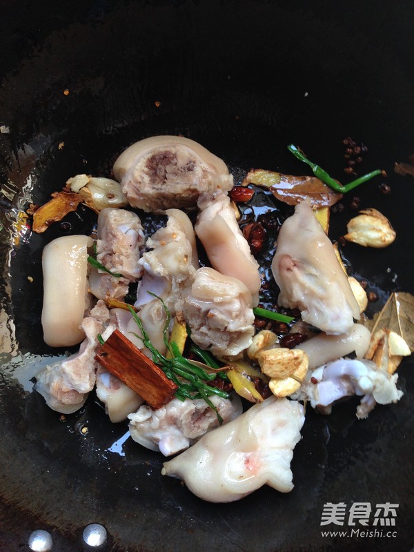 Braised Pork Trotters recipe