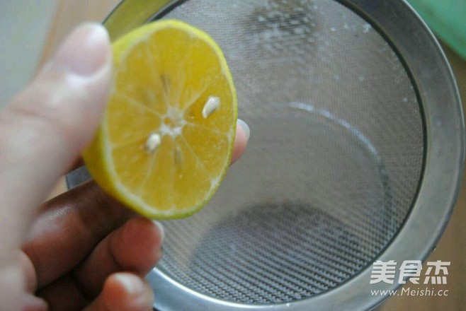 Lemon Mangosteen Mousse recipe