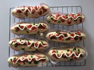 # Fourth Baking Contest and is Love to Eat Festival#sausage and Scallion Salad Bun recipe