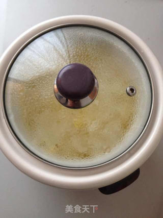 Lily White Fungus Soup recipe