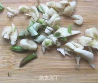 Scallops Mixed with Spinach recipe