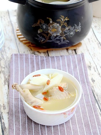Fresh Lily and Yam Chicken Soup recipe