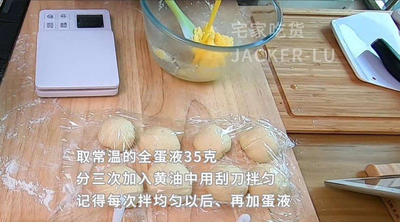 Matcha Meringue Bread Tutorial, Full of Happiness in One Bite. recipe
