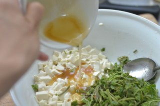 The Taste of Spring [tofu Mixed with Toon] recipe