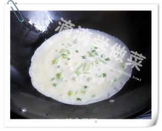 Rich Breakfast-celery Omelet + Toast recipe