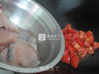 Stir-fried Fish Fillet with Tomato recipe