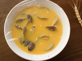 Steamed Egg with Clams recipe